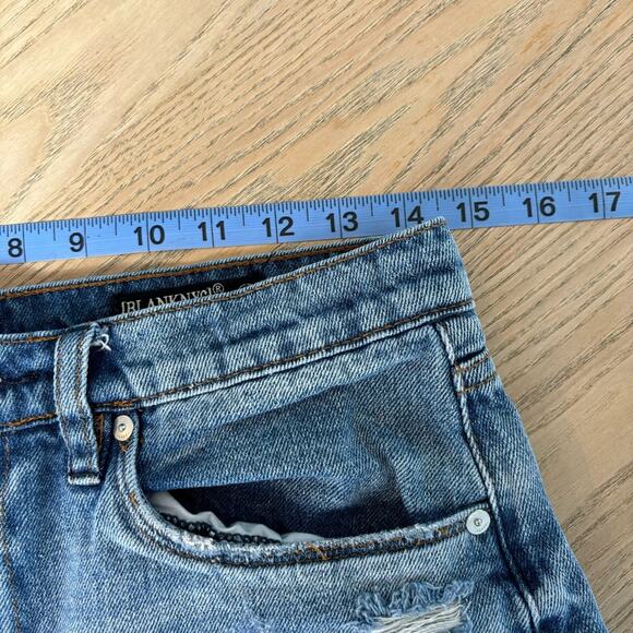 Blank NYC The Barrow Vintage High Rise Shorts Size 28 - Picture 9 of 9